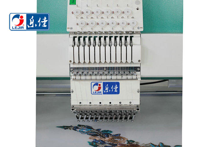 Máquina de bordar computadorizada com 12 cabeças de alta velocidade LJ-1212