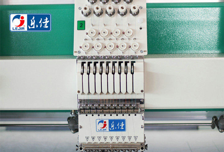 Máquina de bordar computadorizada de alta velocidade LJ-906 6 cabeças